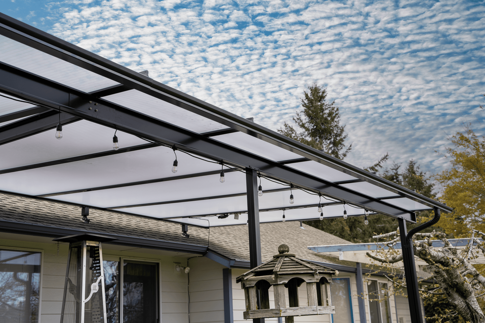 Carport Metall: Die ideale Lösung für sicheren Autoschutz vor Regen und Schnee
