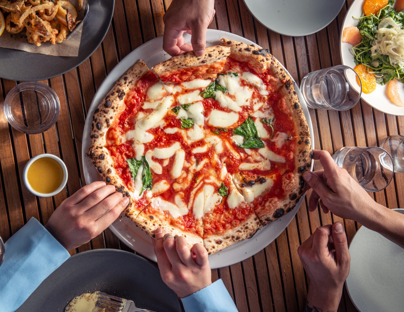 Handwerk und Herz in jeder Scheibe von Pizzeria in Sinn