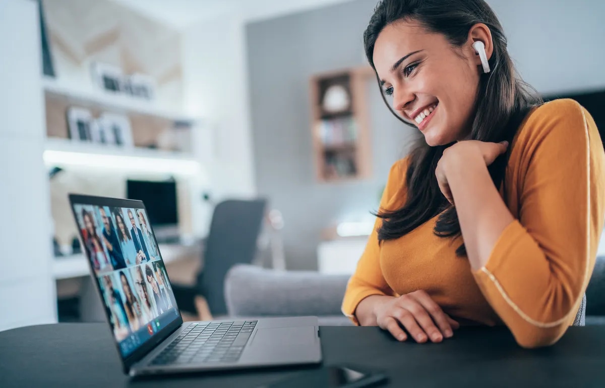 Online German course online: Von der Grammatik bis zur Aussprache
